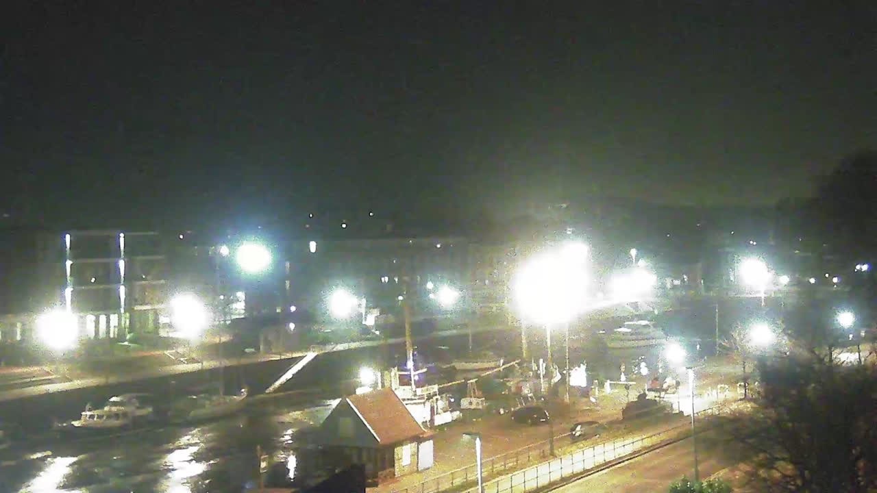 Archived image Webcam Stade: At the city harbour