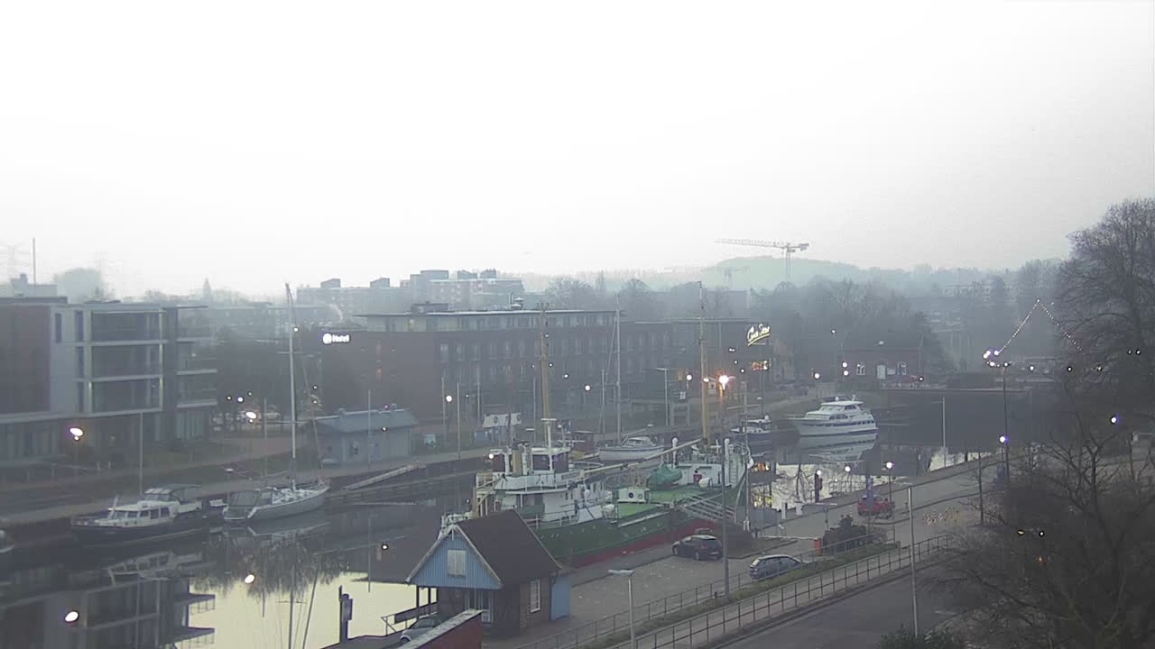 Archived image Webcam Stade: At the city harbour