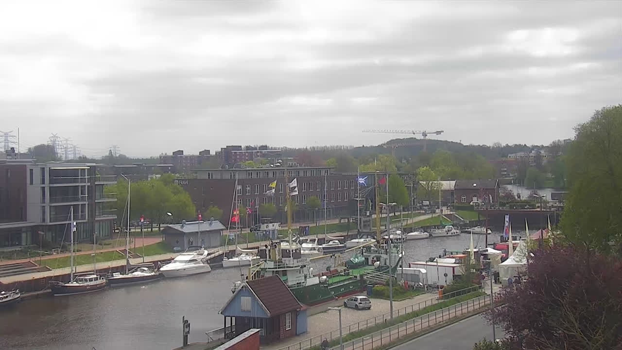 Archived image Webcam Stade: At the city harbour