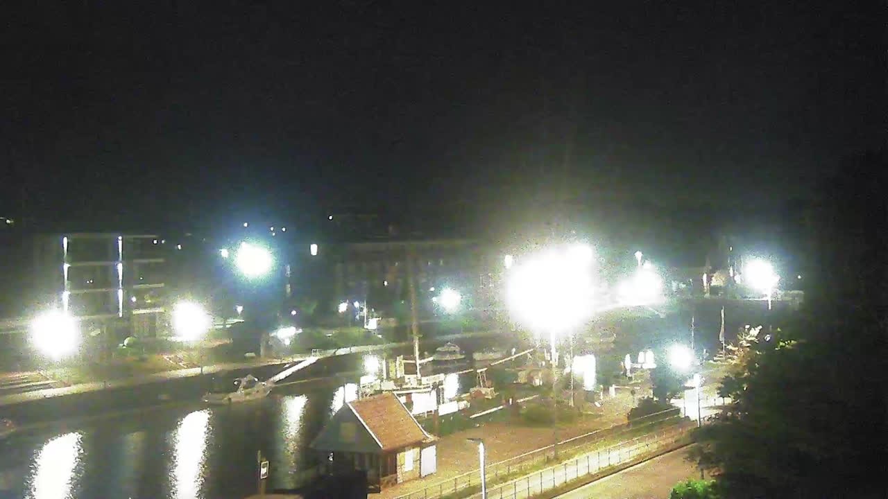 Archived image Webcam Stade: At the city harbour