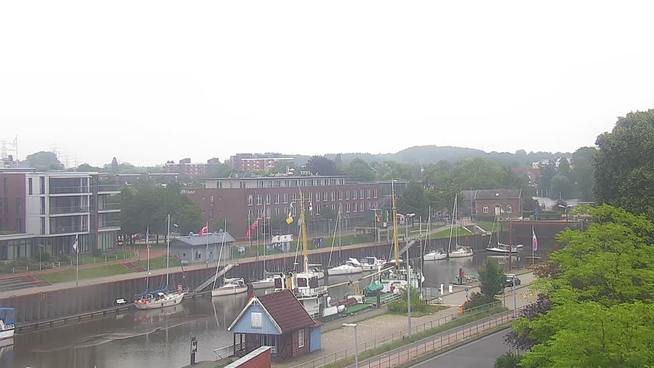 Archiv Foto Webcam Stade: Am Stadthafen
