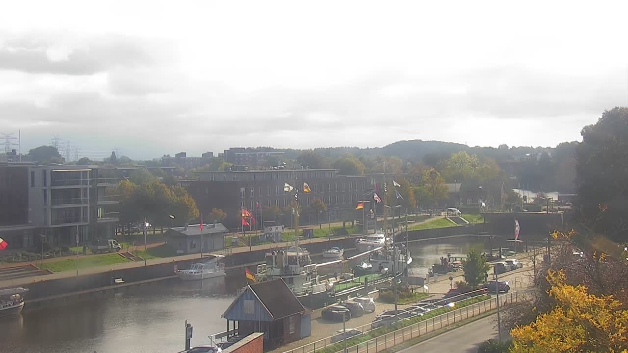 Archived image Webcam Stade: At the city harbour