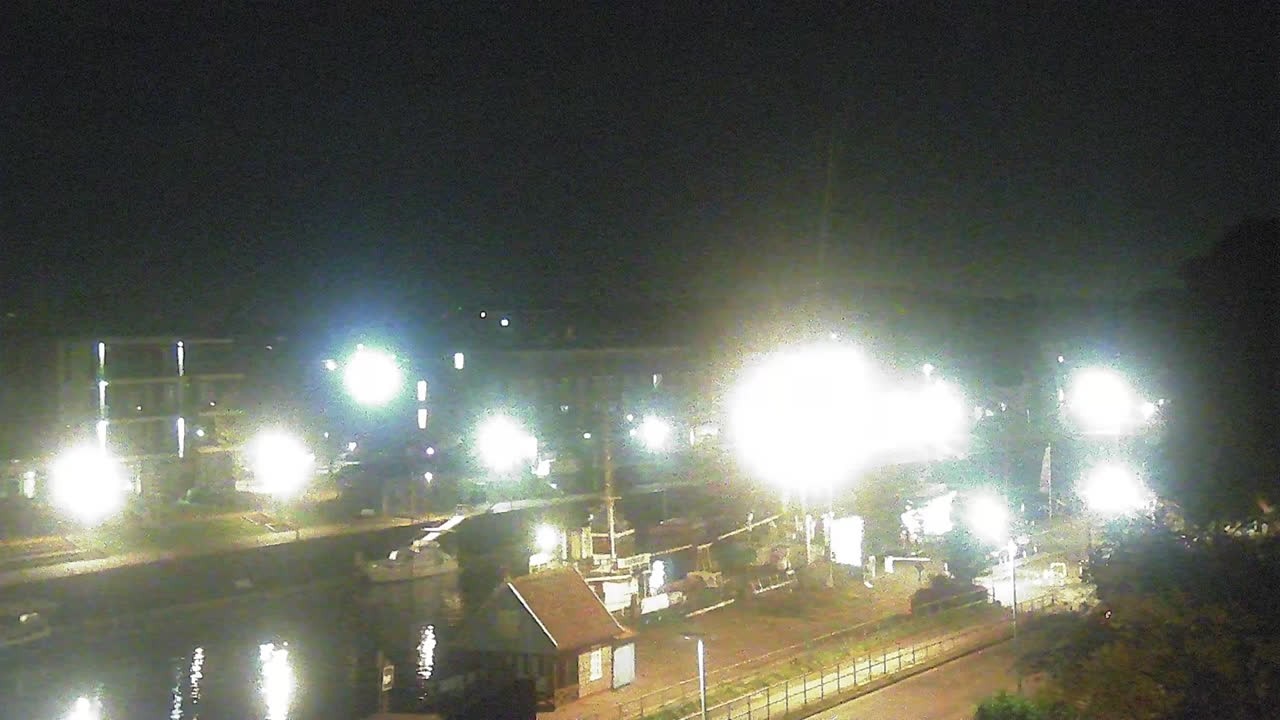 Archived image Webcam Stade: At the city harbour