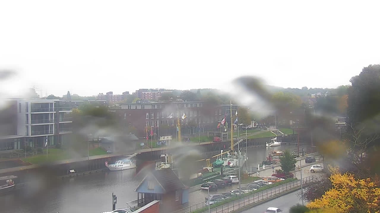 Archived image Webcam Stade: At the city harbour