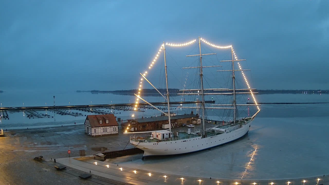 Archiv Foto Webcam Stralsund am Yachthafen