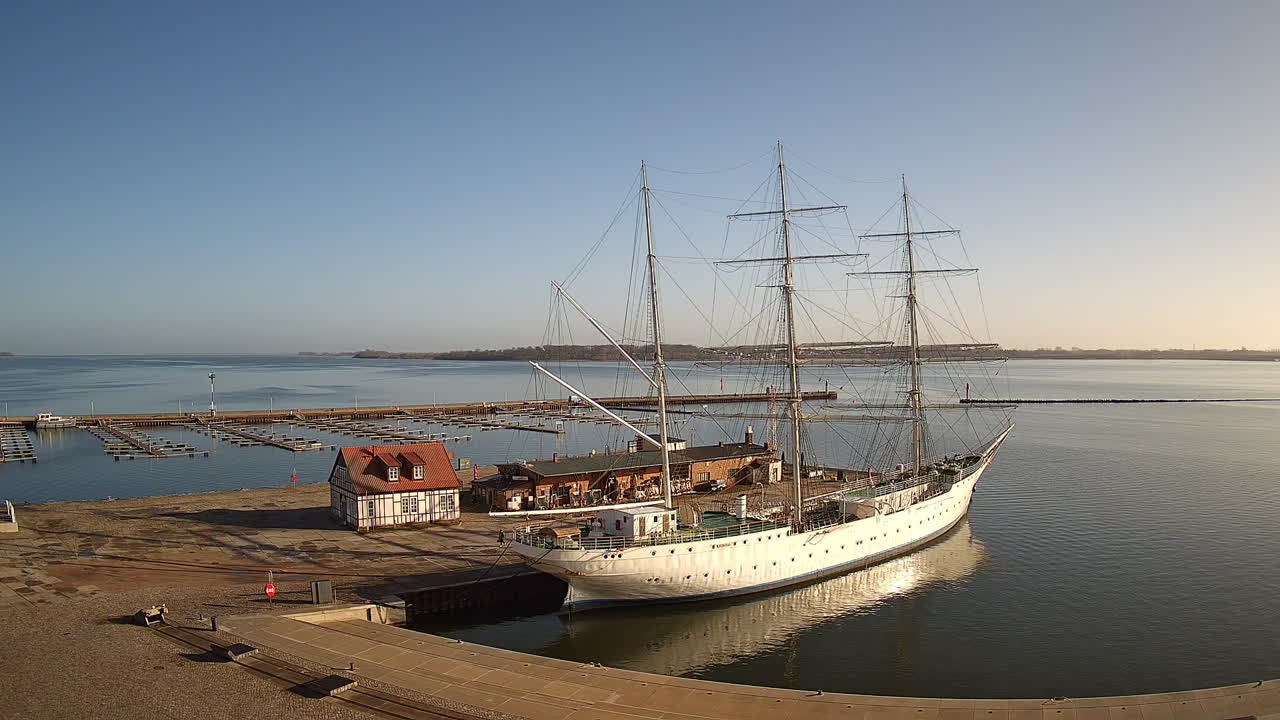 Archiv Foto Webcam Stralsund am Yachthafen