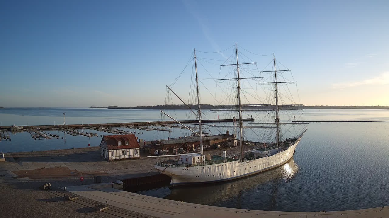 Archiv Foto Webcam Stralsund am Yachthafen