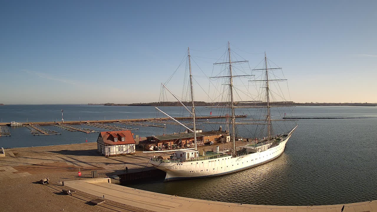 Archiv Foto Webcam Stralsund am Yachthafen