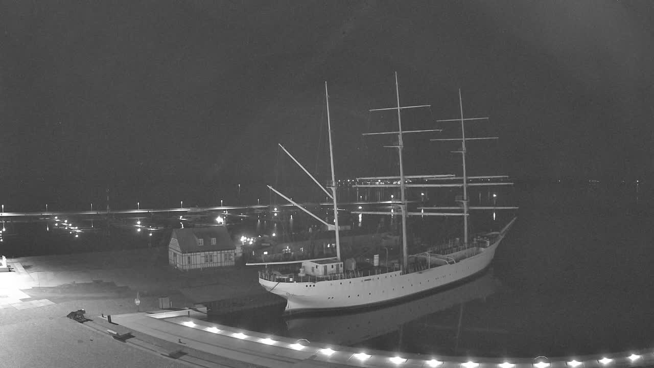 Archiv Foto Webcam Stralsund am Yachthafen