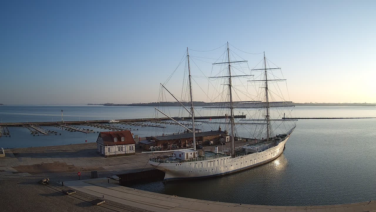 Archiv Foto Webcam Stralsund am Yachthafen