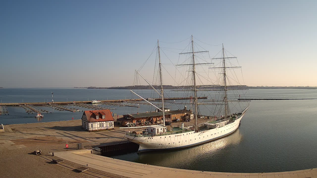 Archiv Foto Webcam Stralsund am Yachthafen