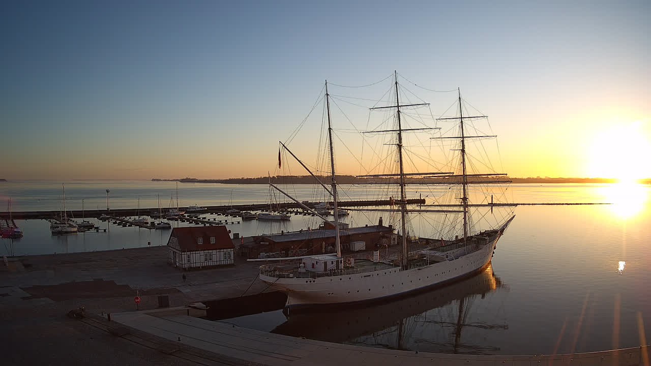 Archiv Foto Webcam Stralsund am Yachthafen