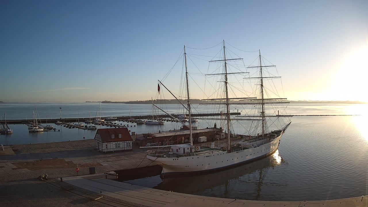 Archiv Foto Webcam Stralsund am Yachthafen