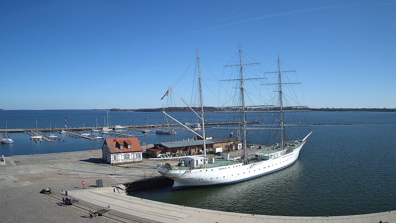 Archiv Foto Webcam Stralsund am Yachthafen