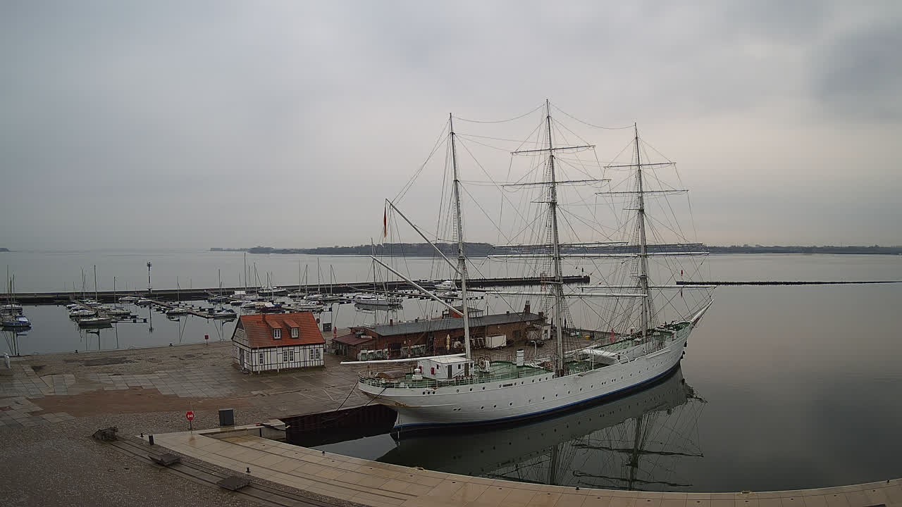 Archiv Foto Webcam Stralsund am Yachthafen
