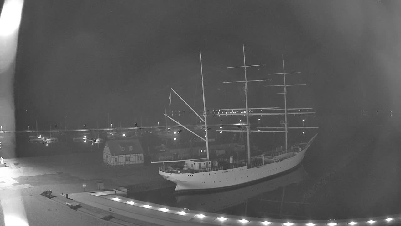 Archiv Foto Webcam Stralsund am Yachthafen