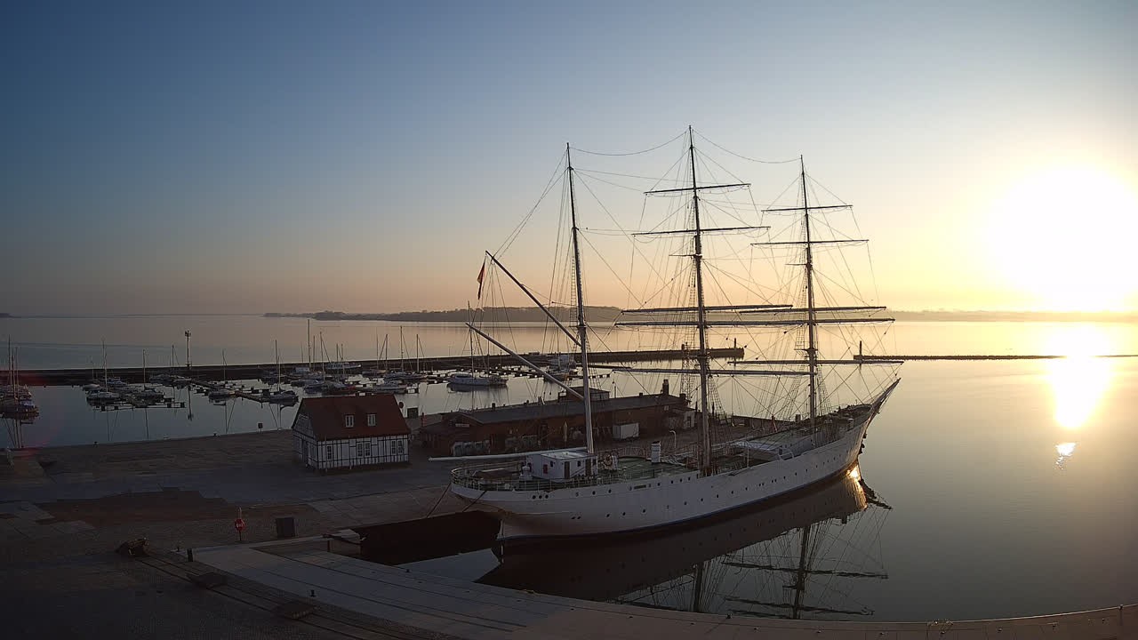 Archiv Foto Webcam Stralsund am Yachthafen