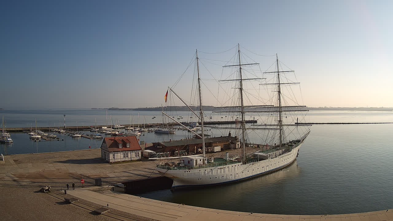 Archiv Foto Webcam Stralsund am Yachthafen