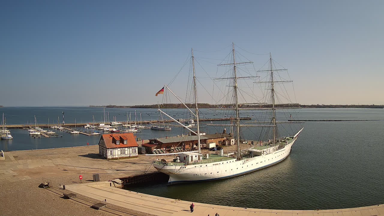 Archiv Foto Webcam Stralsund am Yachthafen