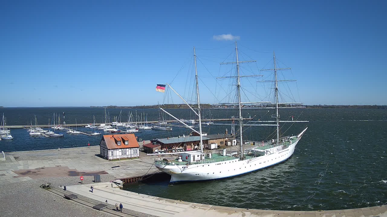 Archiv Foto Webcam Stralsund am Yachthafen