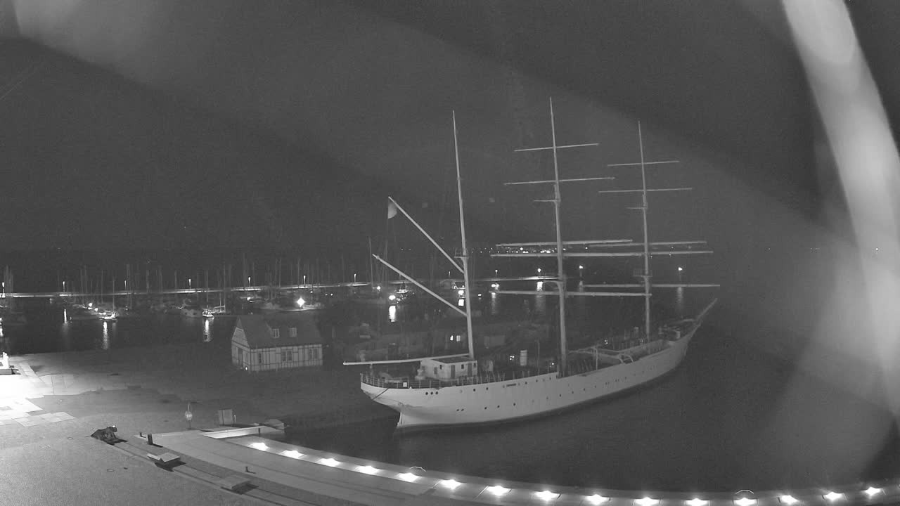 Archiv Foto Webcam Stralsund am Yachthafen