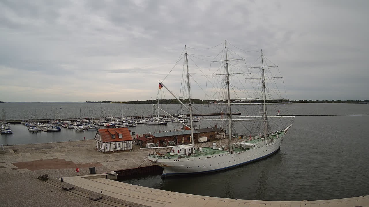 Archiv Foto Webcam Stralsund am Yachthafen
