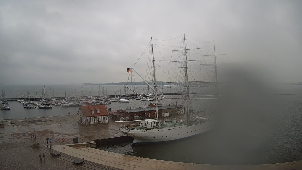 Archiv Foto Webcam Stralsund am Yachthafen