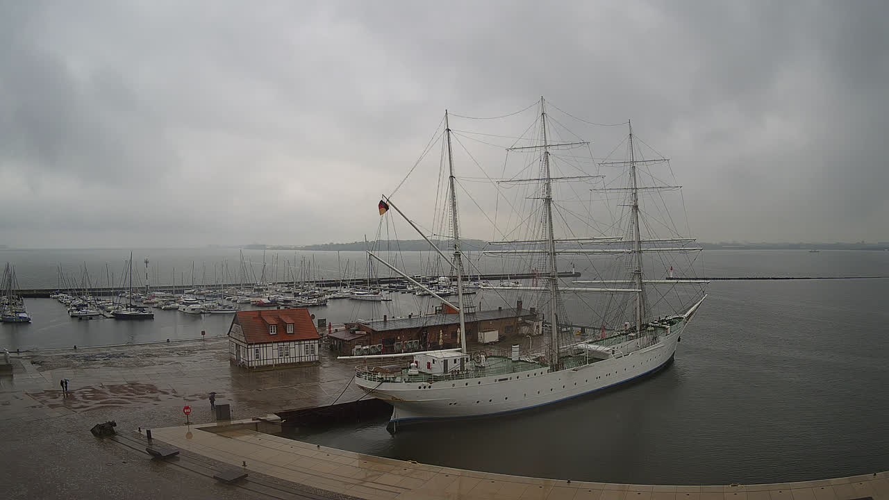Archiv Foto Webcam Stralsund am Yachthafen
