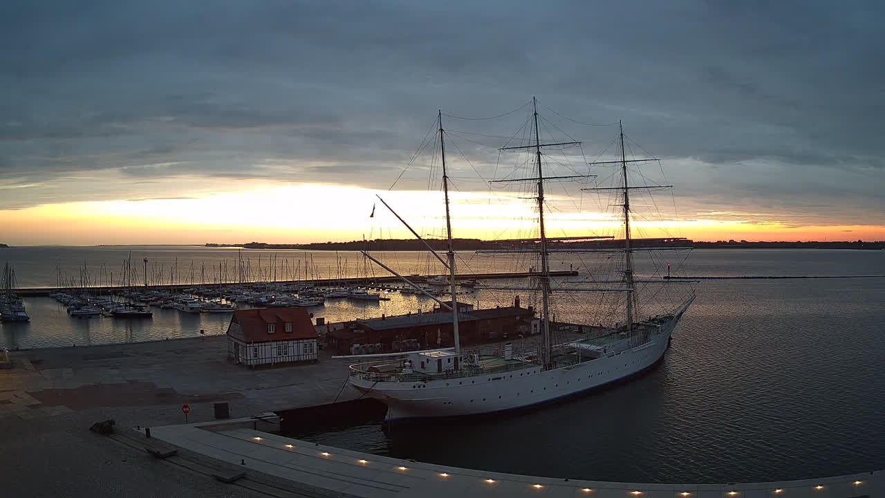 Archiv Foto Webcam Stralsund am Yachthafen