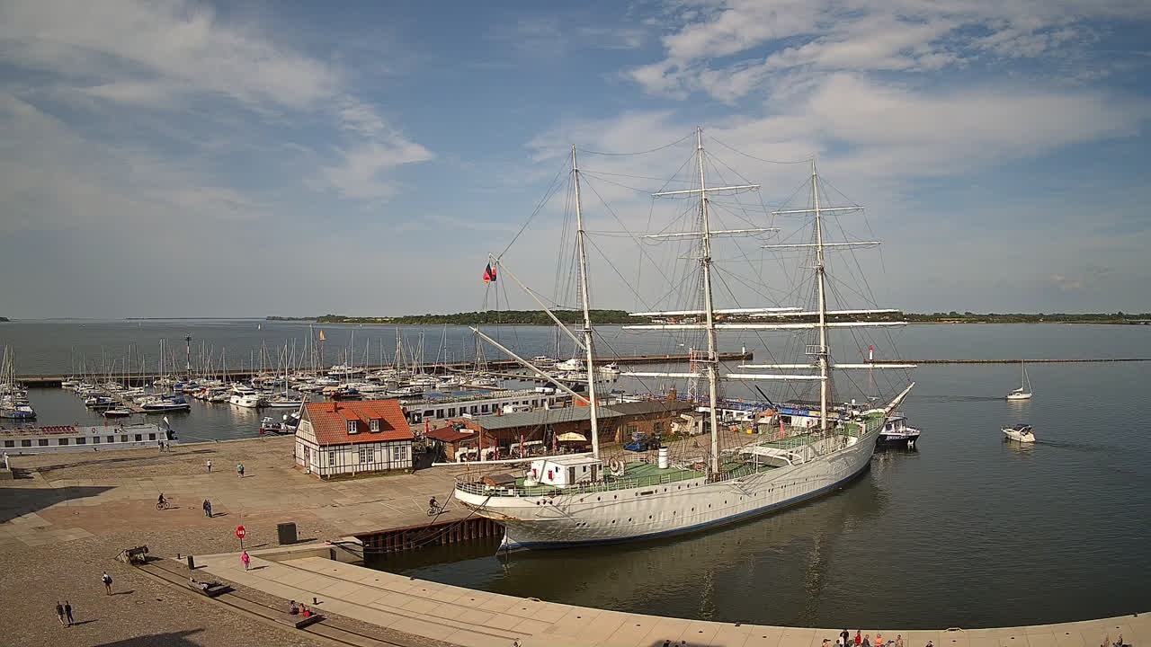 Archiv Foto Webcam Stralsund am Yachthafen