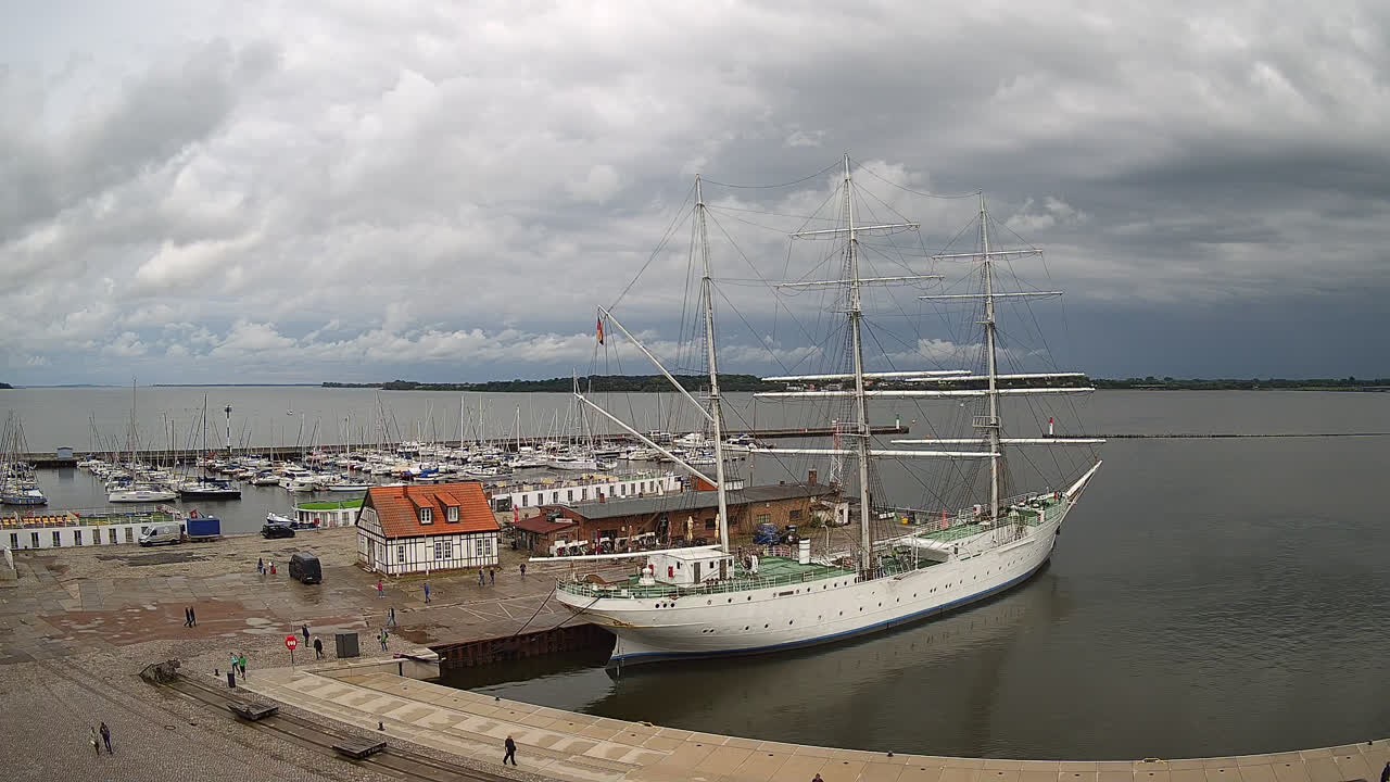 Archiv Foto Webcam Stralsund am Yachthafen