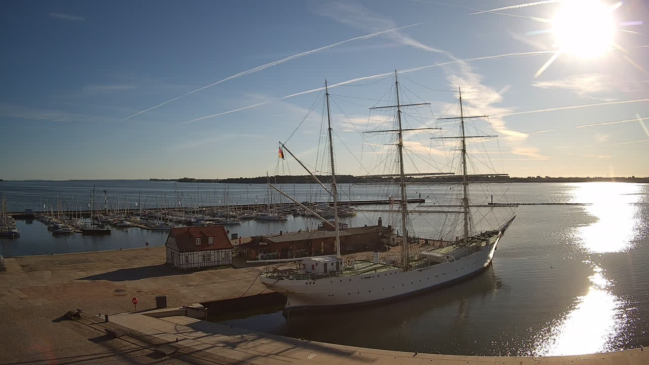 Archiv Foto Webcam Stralsund am Yachthafen