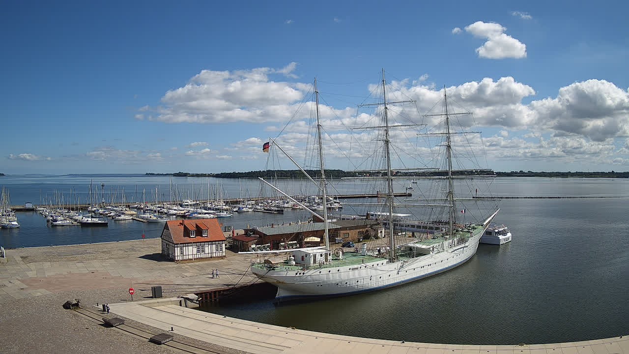 Archiv Foto Webcam Stralsund am Yachthafen