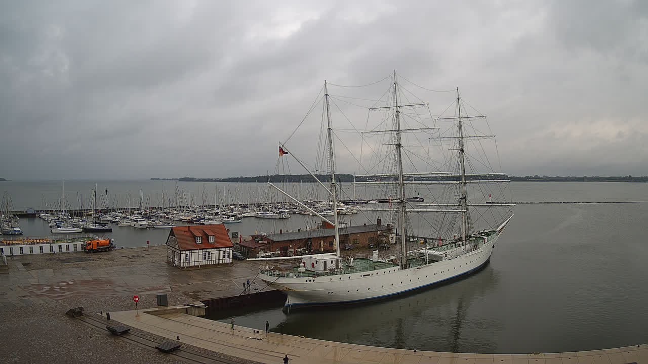 Archiv Foto Webcam Stralsund am Yachthafen