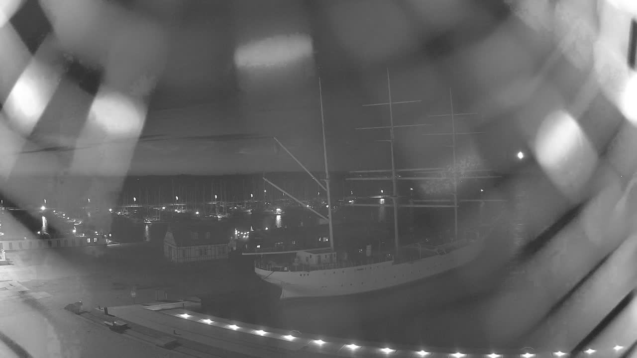 Archiv Foto Webcam Stralsund am Yachthafen