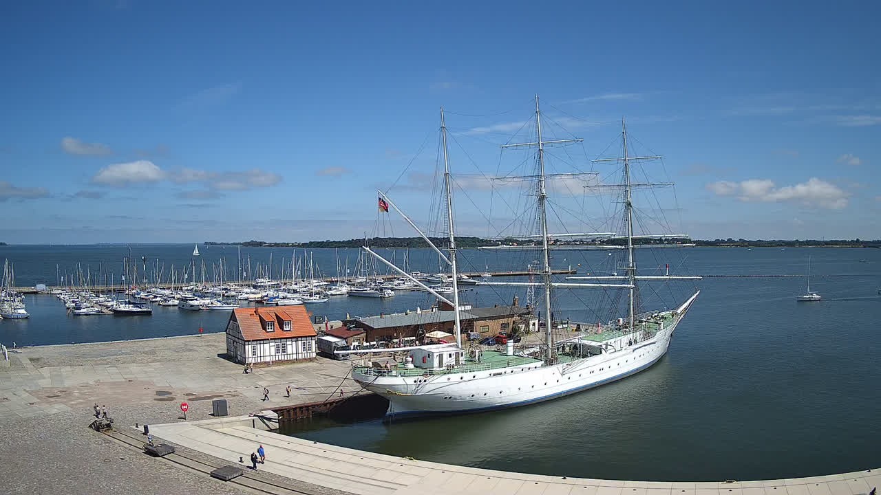 Archiv Foto Webcam Stralsund am Yachthafen