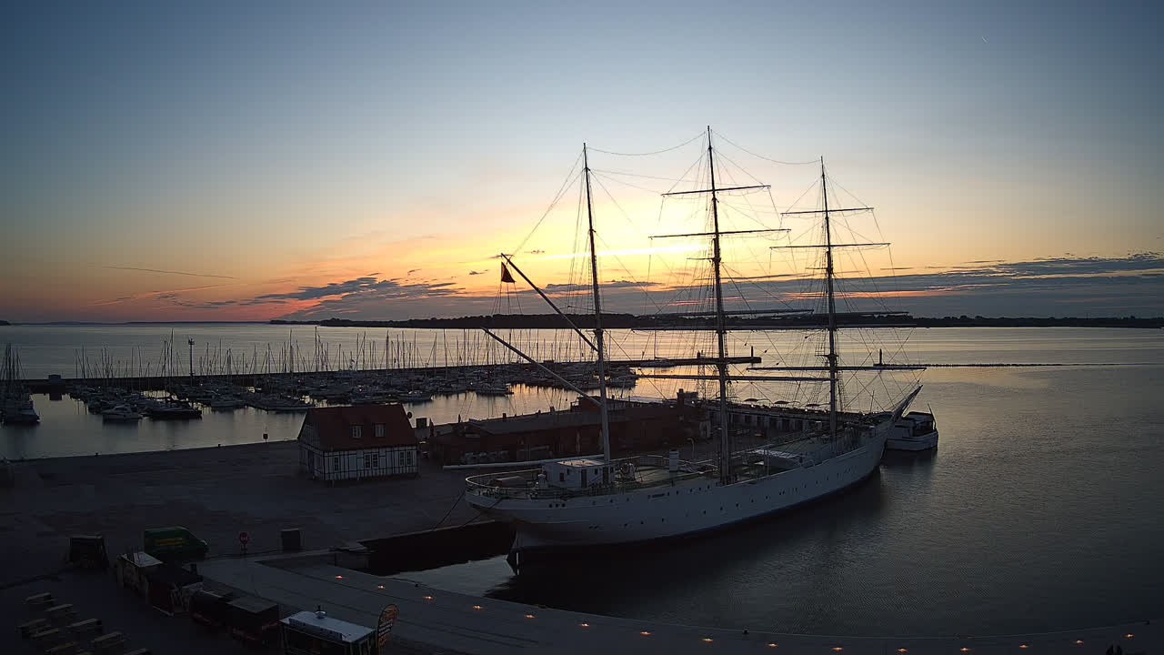 Archiv Foto Webcam Stralsund am Yachthafen
