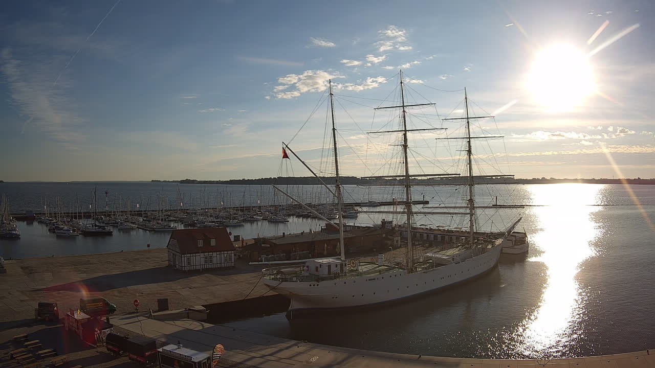 Archiv Foto Webcam Stralsund am Yachthafen