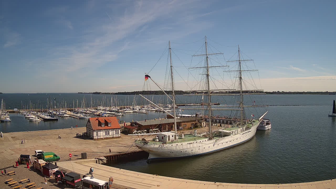 Archiv Foto Webcam Stralsund am Yachthafen