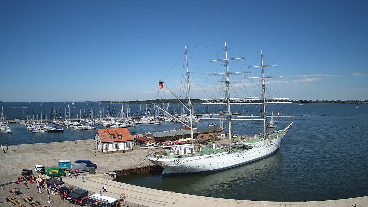 Archiv Foto Webcam Stralsund am Yachthafen