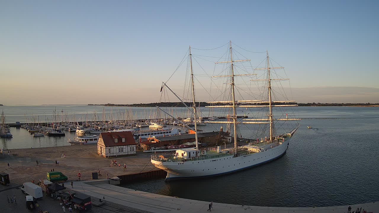 Archiv Foto Webcam Stralsund am Yachthafen