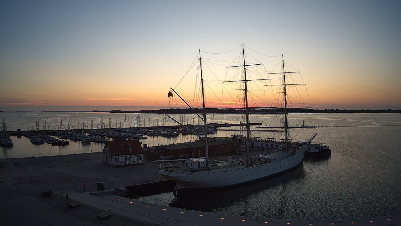 Archiv Foto Webcam Stralsund am Yachthafen