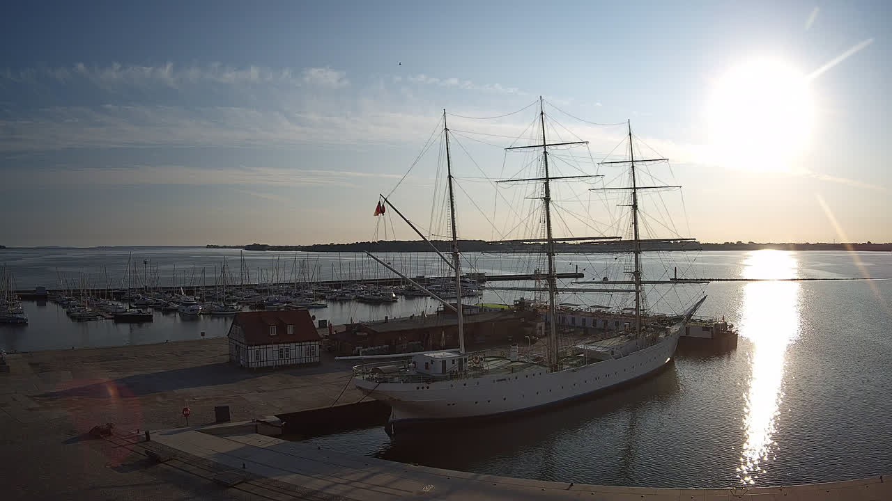 Archiv Foto Webcam Stralsund am Yachthafen