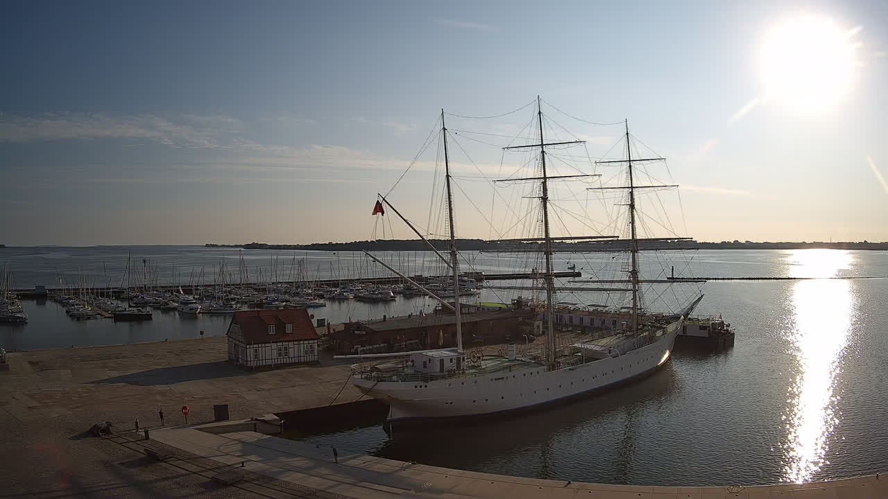 Archiv Foto Webcam Stralsund am Yachthafen