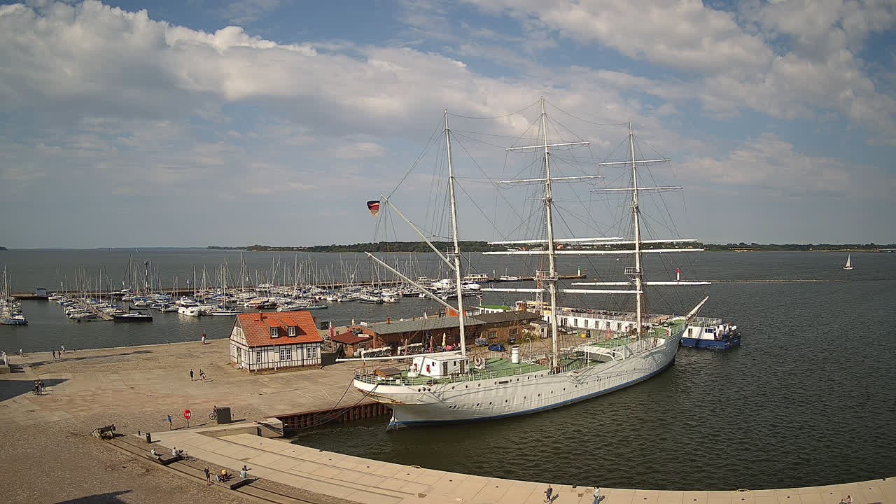 Archiv Foto Webcam Stralsund am Yachthafen
