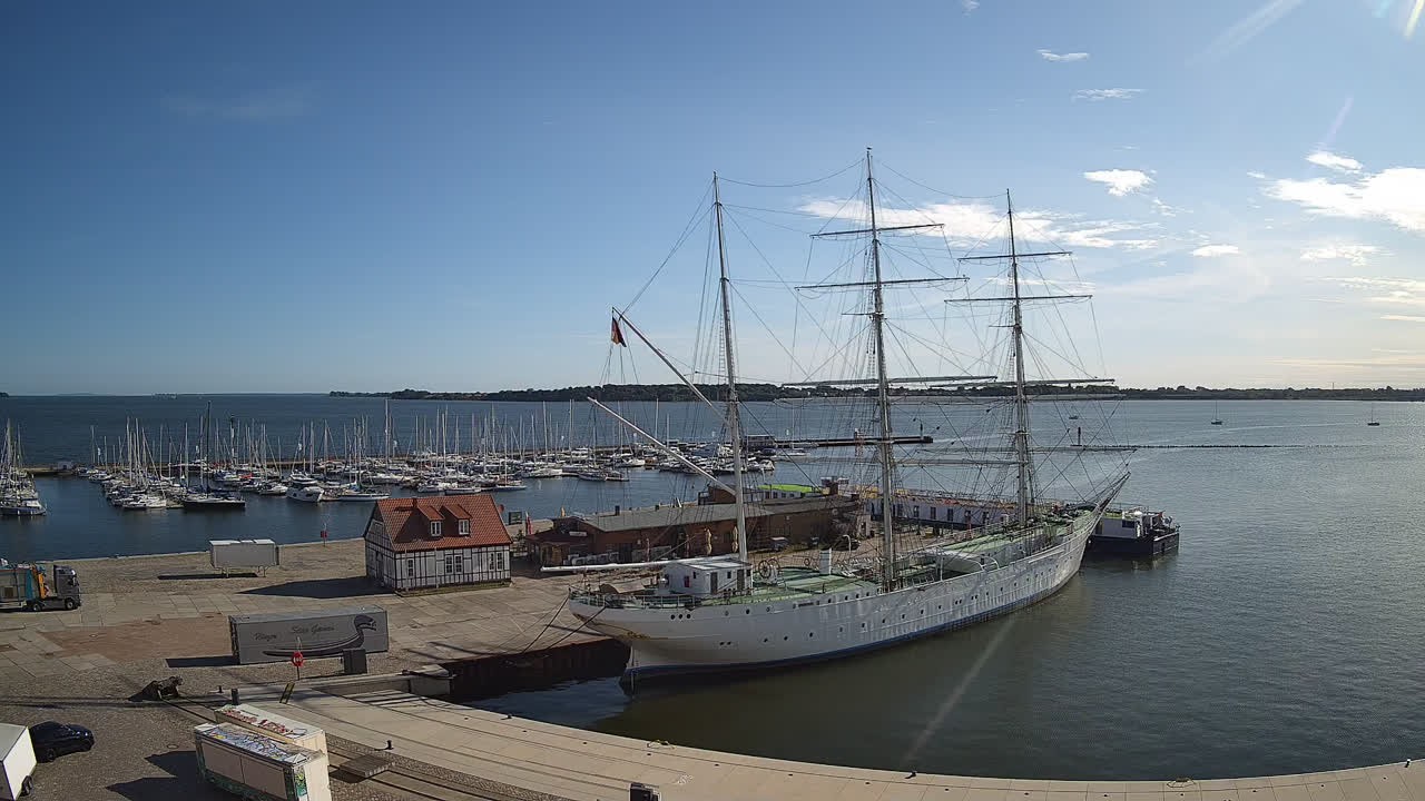 Archiv Foto Webcam Stralsund am Yachthafen