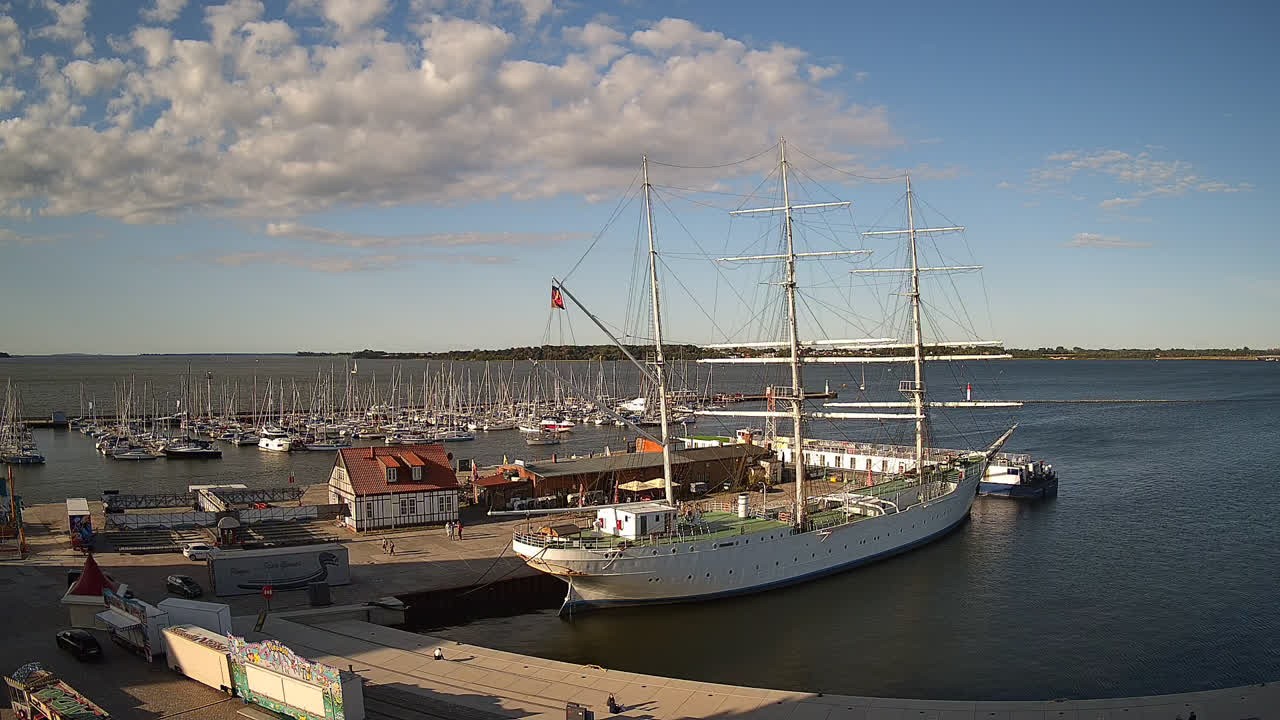 Archiv Foto Webcam Stralsund am Yachthafen