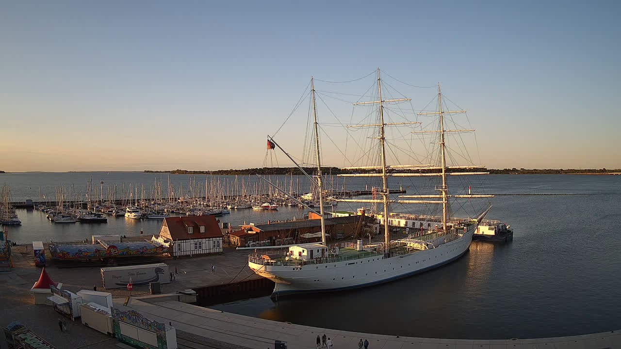 Archiv Foto Webcam Stralsund am Yachthafen