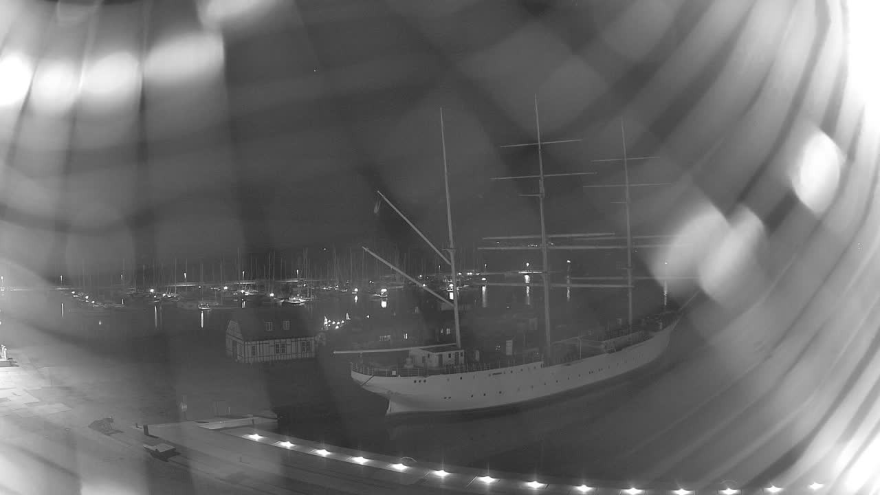 Archiv Foto Webcam Stralsund am Yachthafen