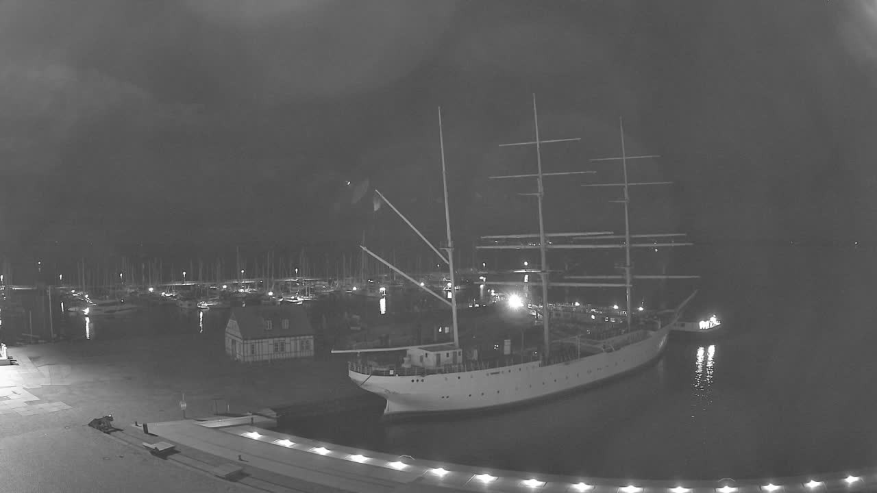 Archiv Foto Webcam Stralsund am Yachthafen